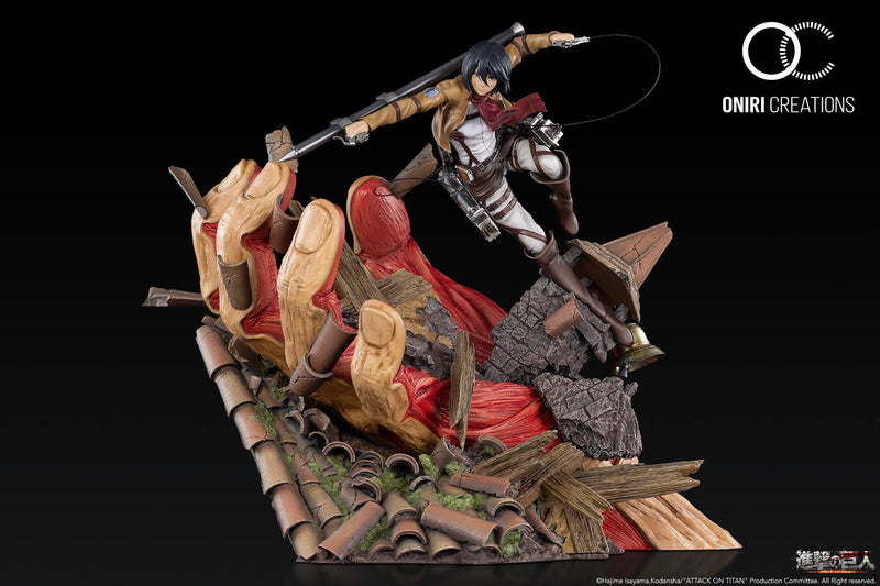 L'attaque des Titans - Statue Mikasa Ackerman Vs Titan