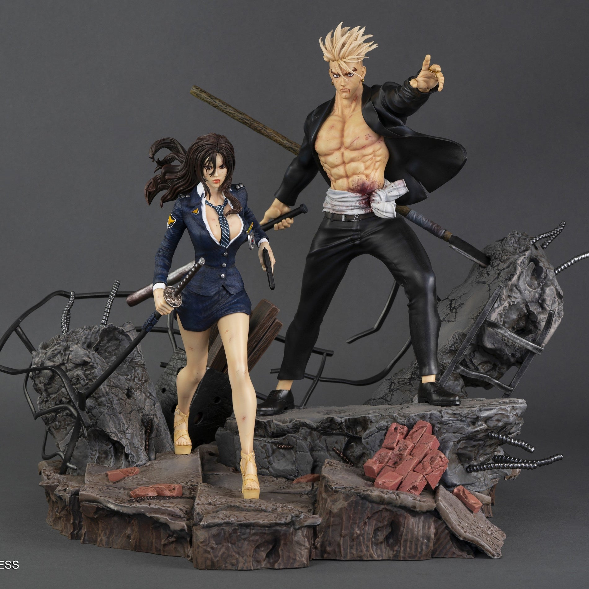 Sun Ken Rock - Statue Ken & Yumin