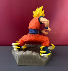Dragon Ball Z Absolute Perfection Figurine Son Goku Super Saiyan