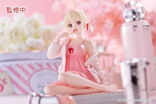 Lycoris Recoil statuette PVC Desktop Cute Figure Chisato Nishikigi Roomwear Ver