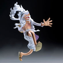 One Piece - Grandista Figurine Monkey D Luffy Gear 5