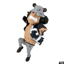 One Piece - Mega World Collectible Figurine Bartholomew Kuma - Father's Fist