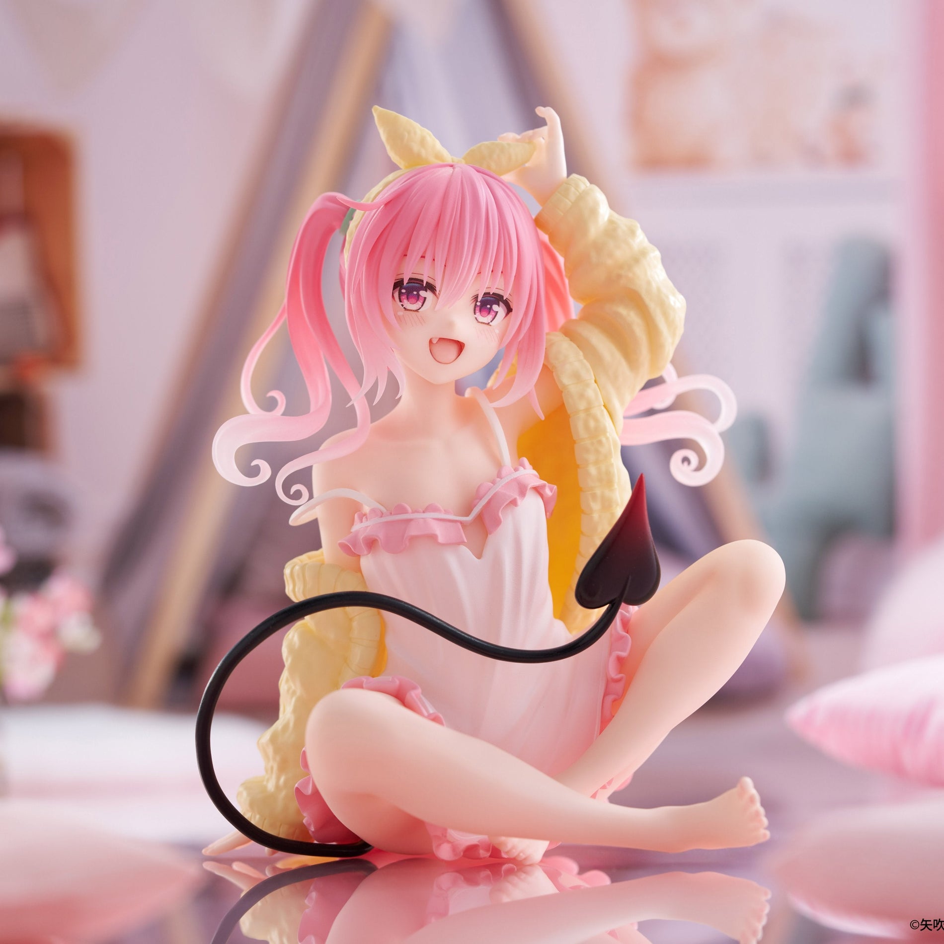 To LOVE Ru-Toraburu-Darkness Desktop Cute Figurine Nana Loungewear ver