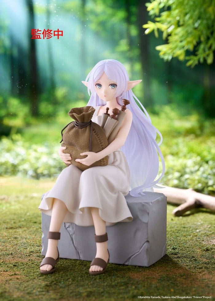 Frieren: Beyond Journey’s End – Figurine Frieren In Training Ver. Desktop Cute