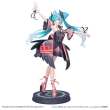 Hatsune Miku – Figurine Classical Tuning Swan Lake Black Swan Ver. 24 cm – Banpresto