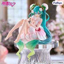 Hatsune Miku – Figurine Flower Fairy White Plum Blossom Noodle Stopper 13 cm – FuRyu