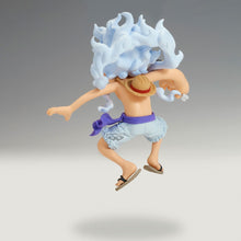One Piece - Mega World Collectible Figurine SPECIAL Monkey D. Luffy Gear 5 VS (VS Borsalino)