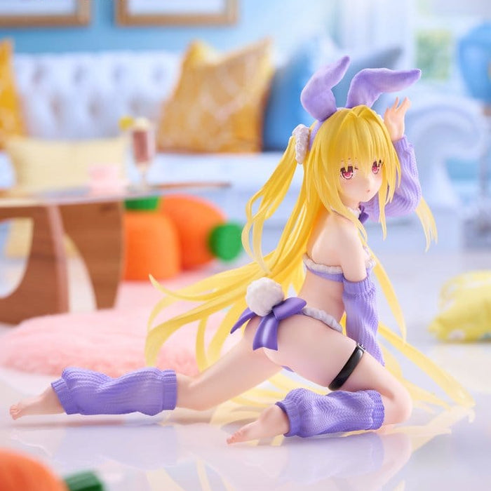 To Love-Ru Darkness figurine PVC MOFLOCK Golden Darkness (Fluffy Bunny Ver.)